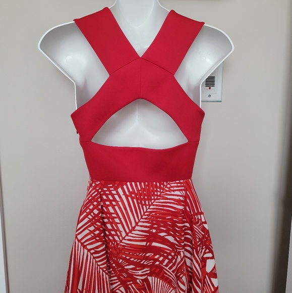 Formal Red & White Flowy Dress Size 0 RW&Co - Picture 8 of 8